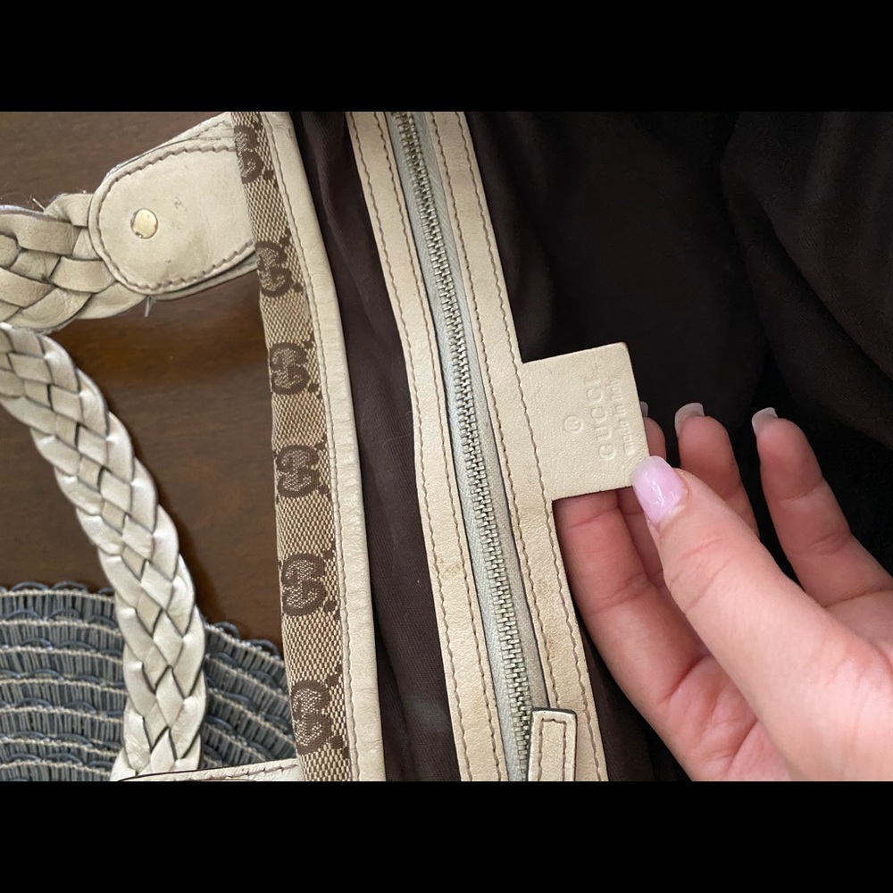 Authentic Gucci Medium Pelham Bag - Picture 5 of 6
